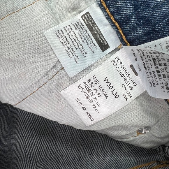 Levis 505 Jeans Men 30x30 Blue Straight Leg Medium Wash Western Cowboy Denim New - Picture 12 of 16